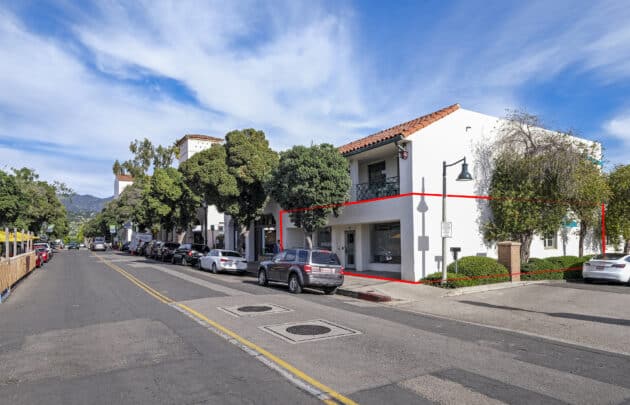 15 W Figueroa St