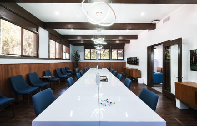 2030 Alameda Padre Serra 