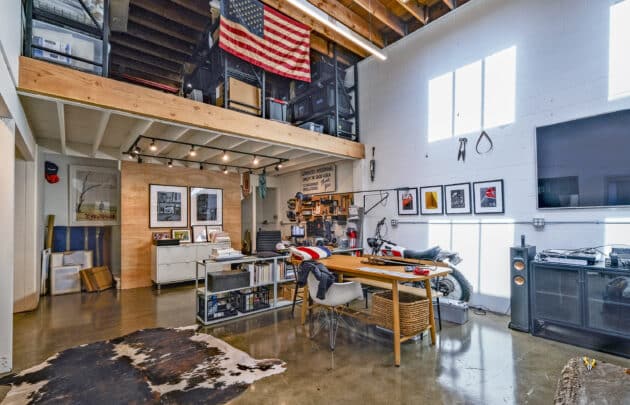 214-220 Anacapa St