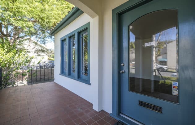 215 W Pueblo St
