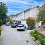 2228 De La Vina St