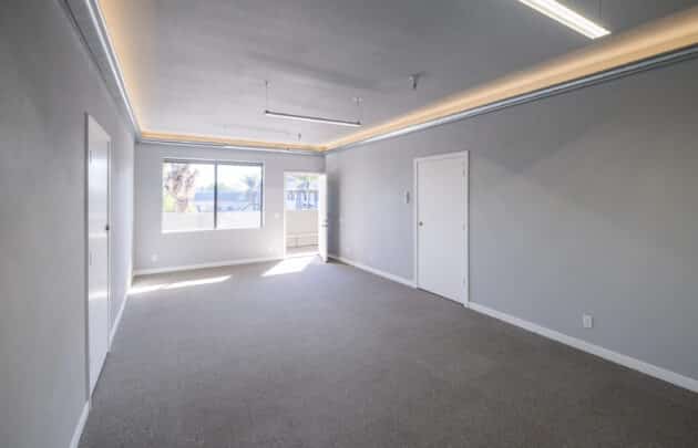 250 & 270 Storke Rd