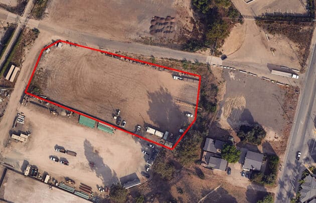 2701 N Ventura Ave