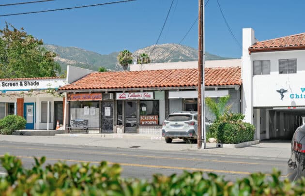 2926-2928 De La Vina St