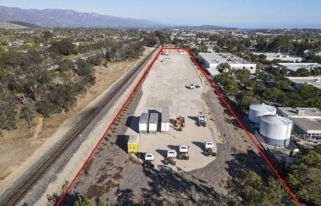 35 Ellwood Station Rd