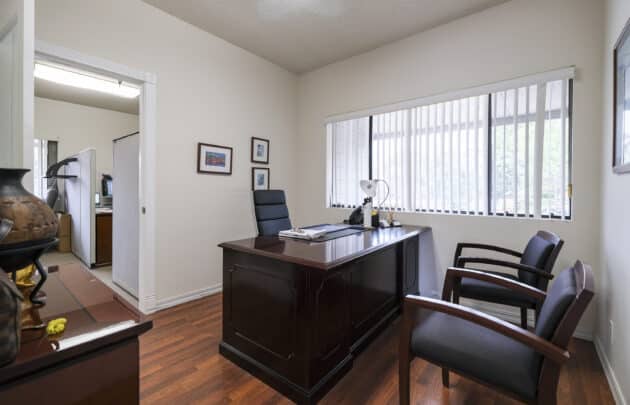 5290 Overpass Rd, 201-203