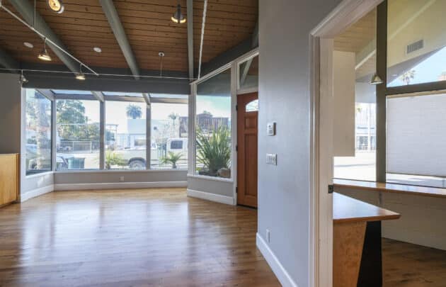 606 Linden Ave