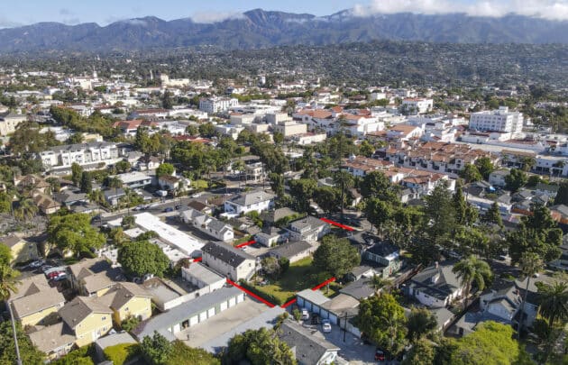 715-721 De La Vina St