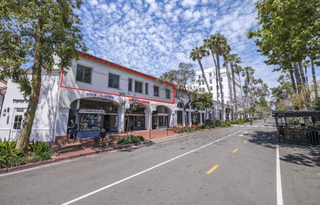 Office for lease in Santa Barbara | 715 State St © Hayes Commercial Group