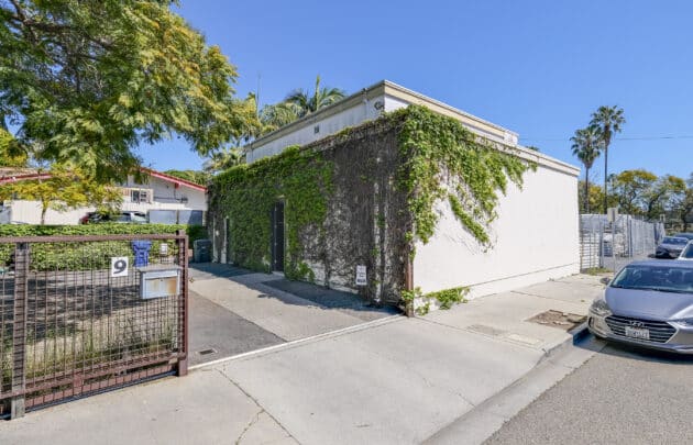 9 Ashley Ave