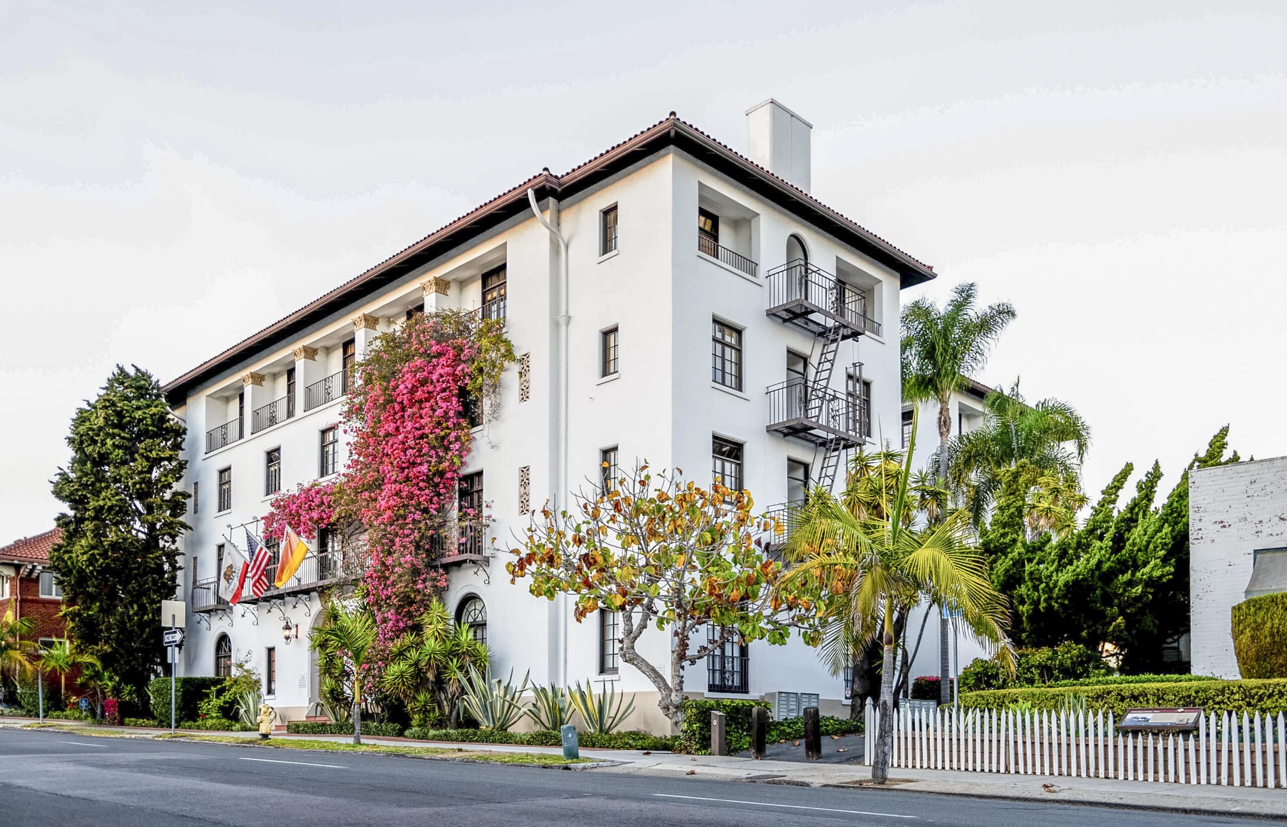 Office at 924 Anacapa St, Santa Barbara, for lease